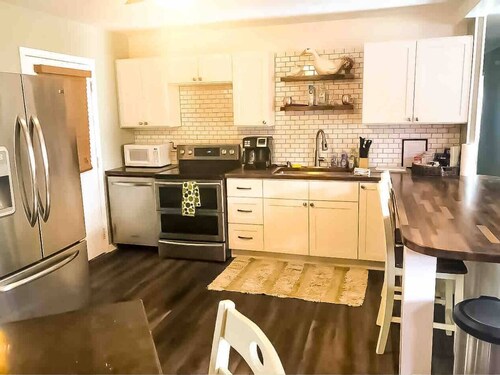 Eagles Beach Nest 2:Pet-Friendly*Fenced*Walk2Beach