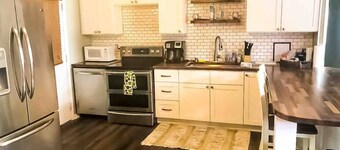 Eagles Beach Nest 2:Pet-Friendly*Fenced*Walk2Beach