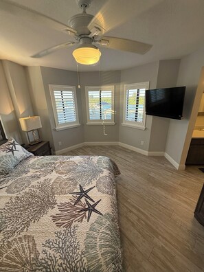 3 chambres, fer et planche à repasser, Wi-Fi gratuit, draps fournis