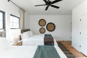 2 Schlafzimmer, Bügeleisen/Bügelbrett, Reisekinderbett, kostenloses WLAN