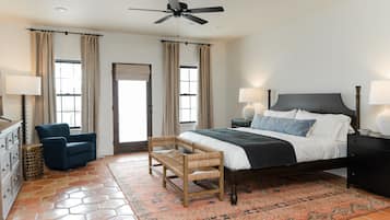 3 bedrooms, iron/ironing board, travel cot, free WiFi