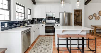 Owner's Suite - 3 Bedroom Casita