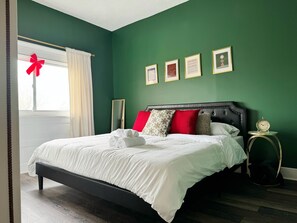 1 chambre, bureau, fer et planche à repasser, Wi-Fi gratuit