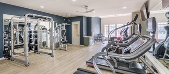 Birkdale Plaza Balcony View, Shop-Eat-Work-Play