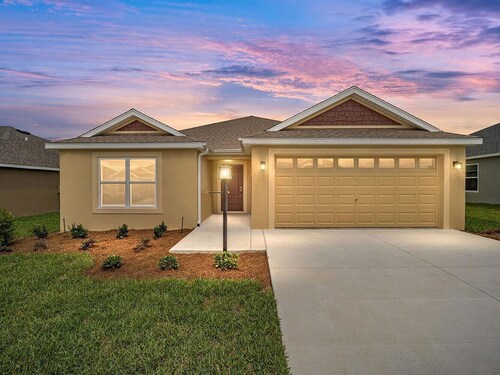 Book in "The Villages" for a fabulous lifestyle for either couples or families!