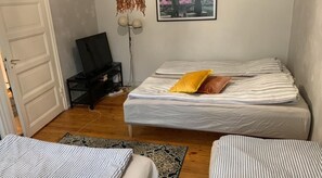 1 bedroom, iron/ironing board, travel cot, WiFi - Central stay in Helsinki (Helsinki)