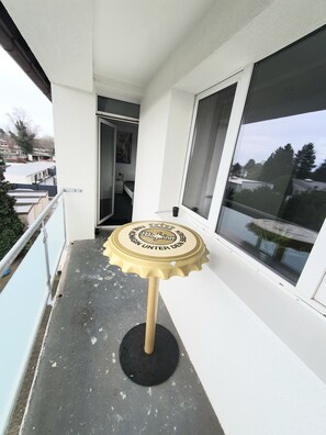 Exterior detail - Kraftmensch Oberhausen, 3 Schlafzimmer mit Balkon (Oberhausen)