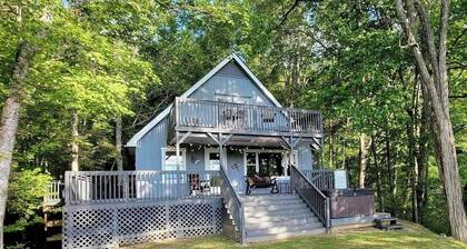 Sunset Point: mountain view hot tub + fire pit