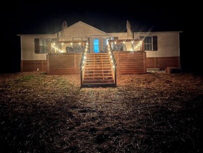 Lakefront Property 
Fish, Cook and EAT!
Swim, Float, Relax