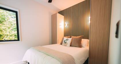 The Block Tower | Hocking, Luxury Modern Cabin