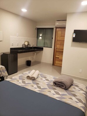 8 bedrooms, WiFi, bed sheets - Morada do sol Suites (Centro Arraial do Cabo)