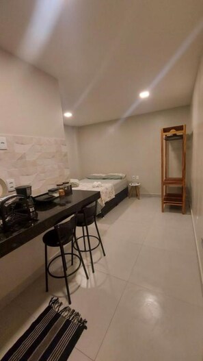 8 chambres, Wi-Fi, draps fournis