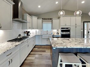 獨棟房屋 (4 Bedrooms) | 住宿設施服務