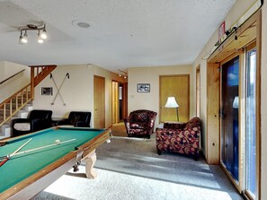 Spielezimmer