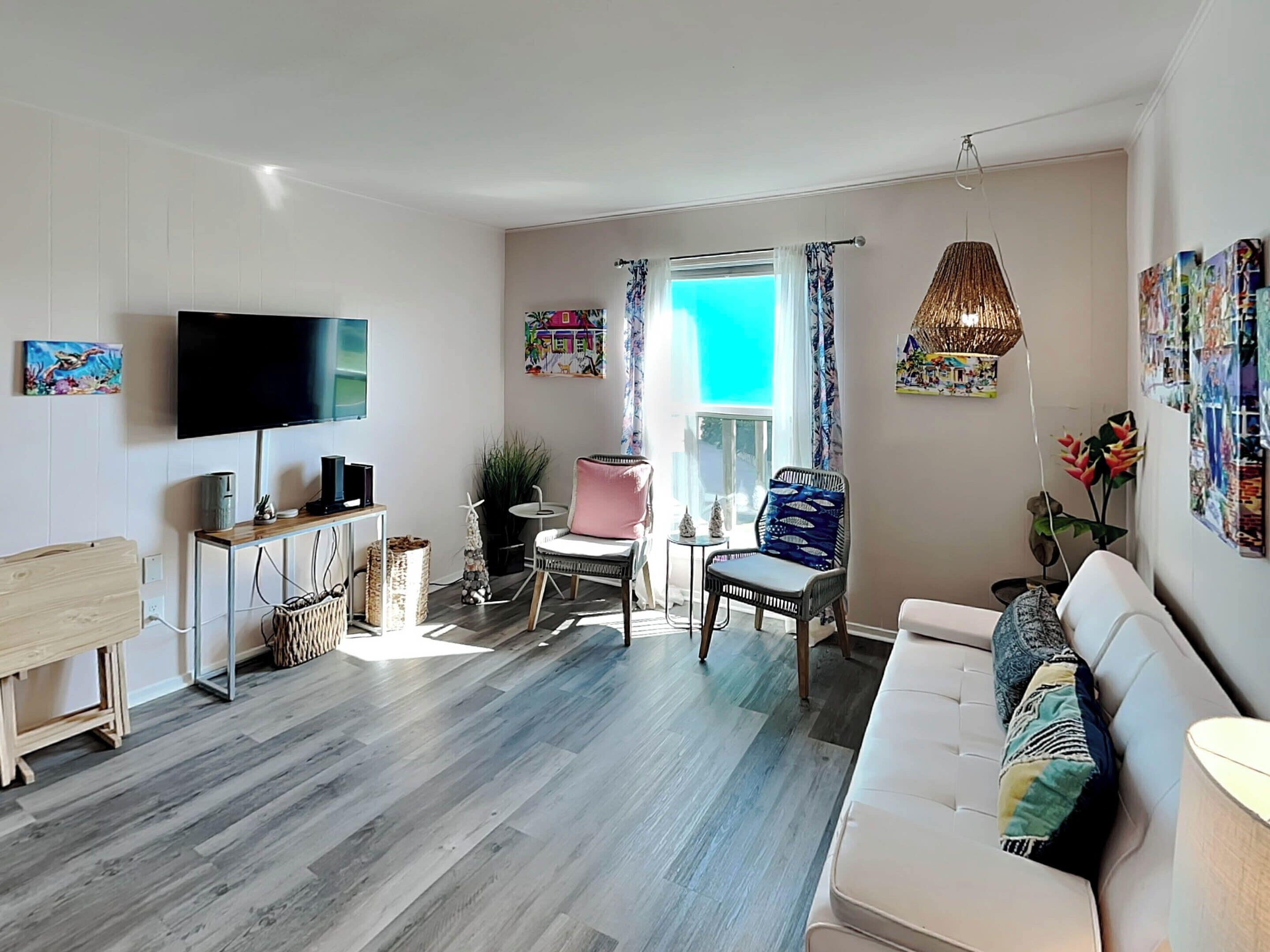 Condo (2 Bedrooms) | Property amenity