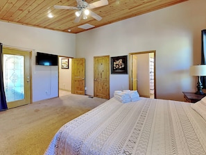 House (3 Bedrooms) | Property amenity - Mountain Paradise by Ruidoso Vacation Rentals (Ruidoso)
