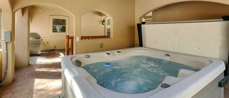 House (3 Bedrooms) | Front of property