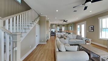 House (3 Bedrooms) | Property amenity