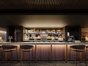 Bar (trong khuôn viên)