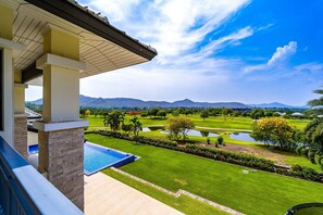 Balcony view - Luxury Mansion On Golf Course - BMG5 (Hua Hin)