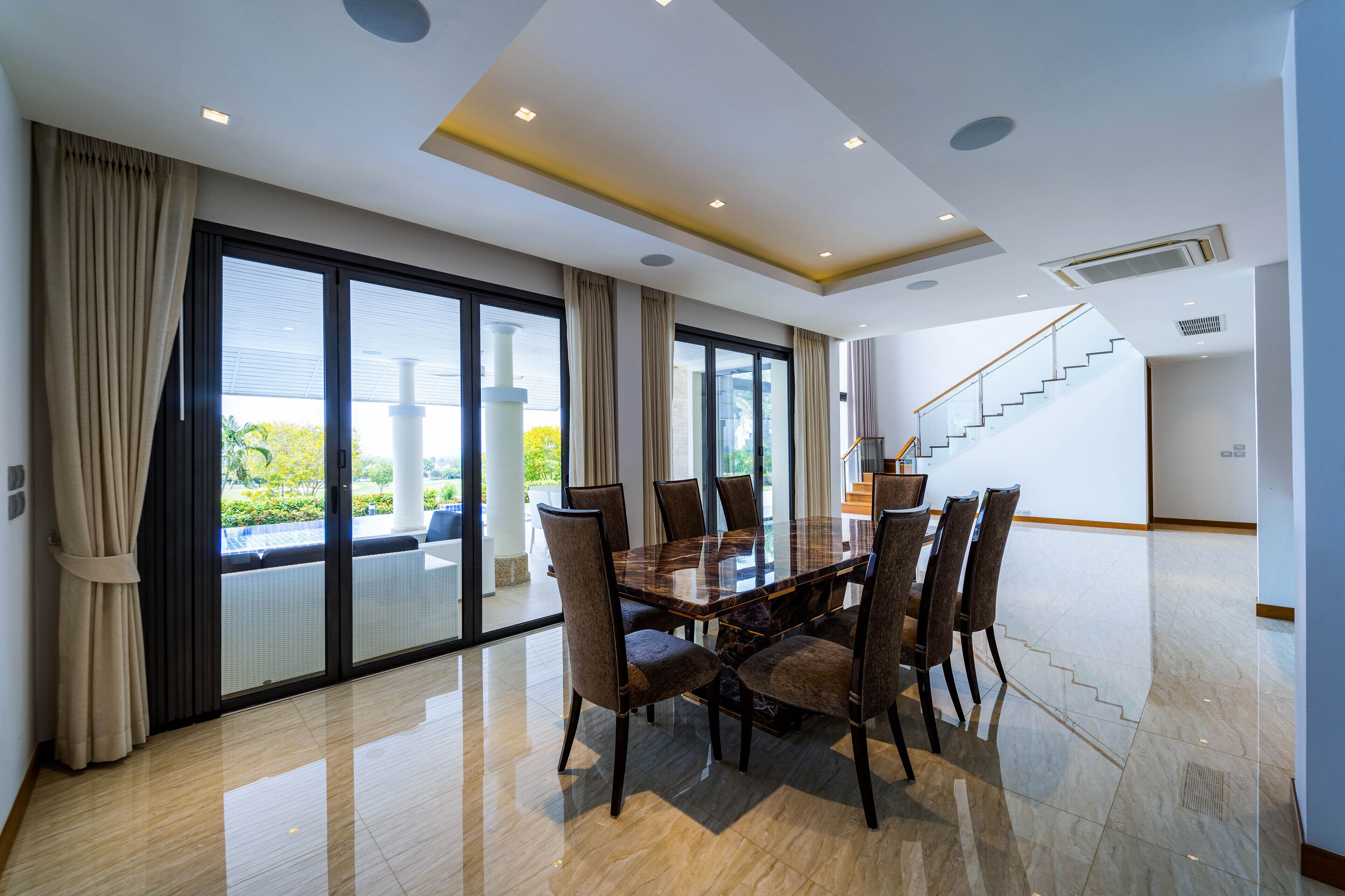 Dining room