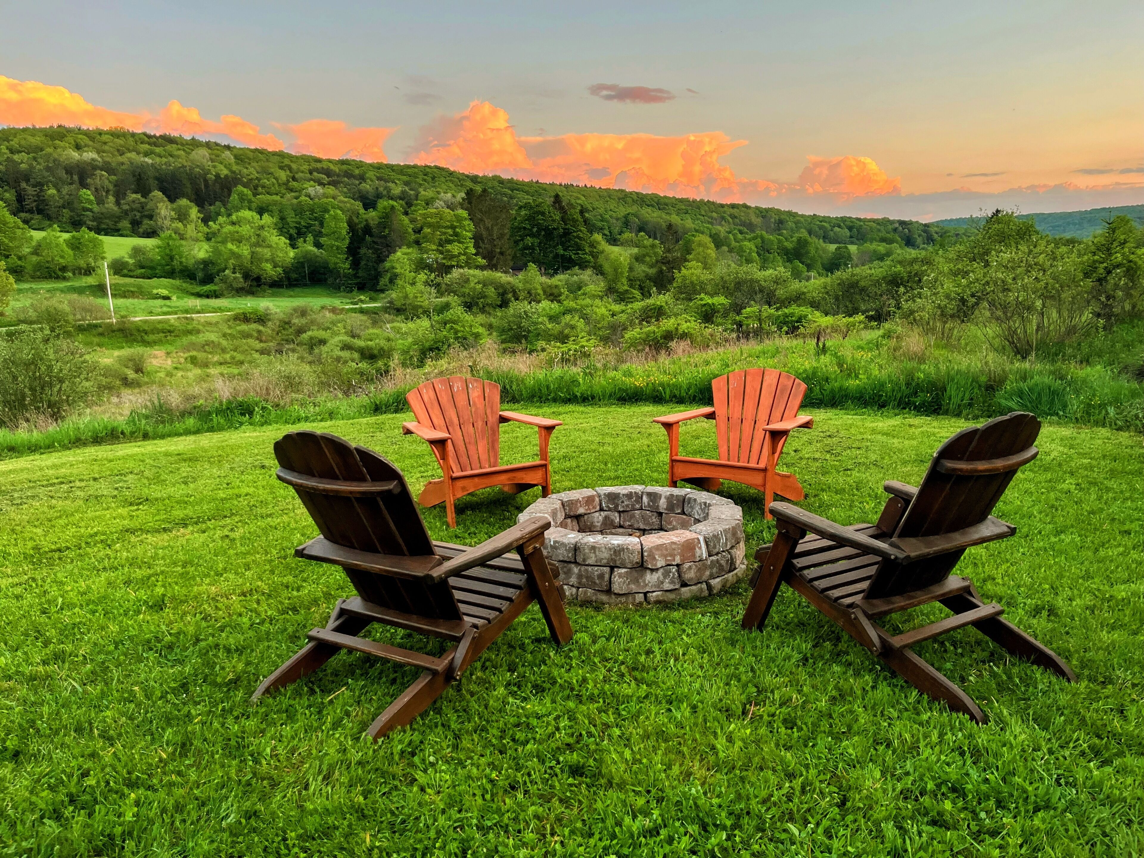 Ellicottville & Allegany Area Mountain Lodge Immersive Views, Fire Pit, Balcony 