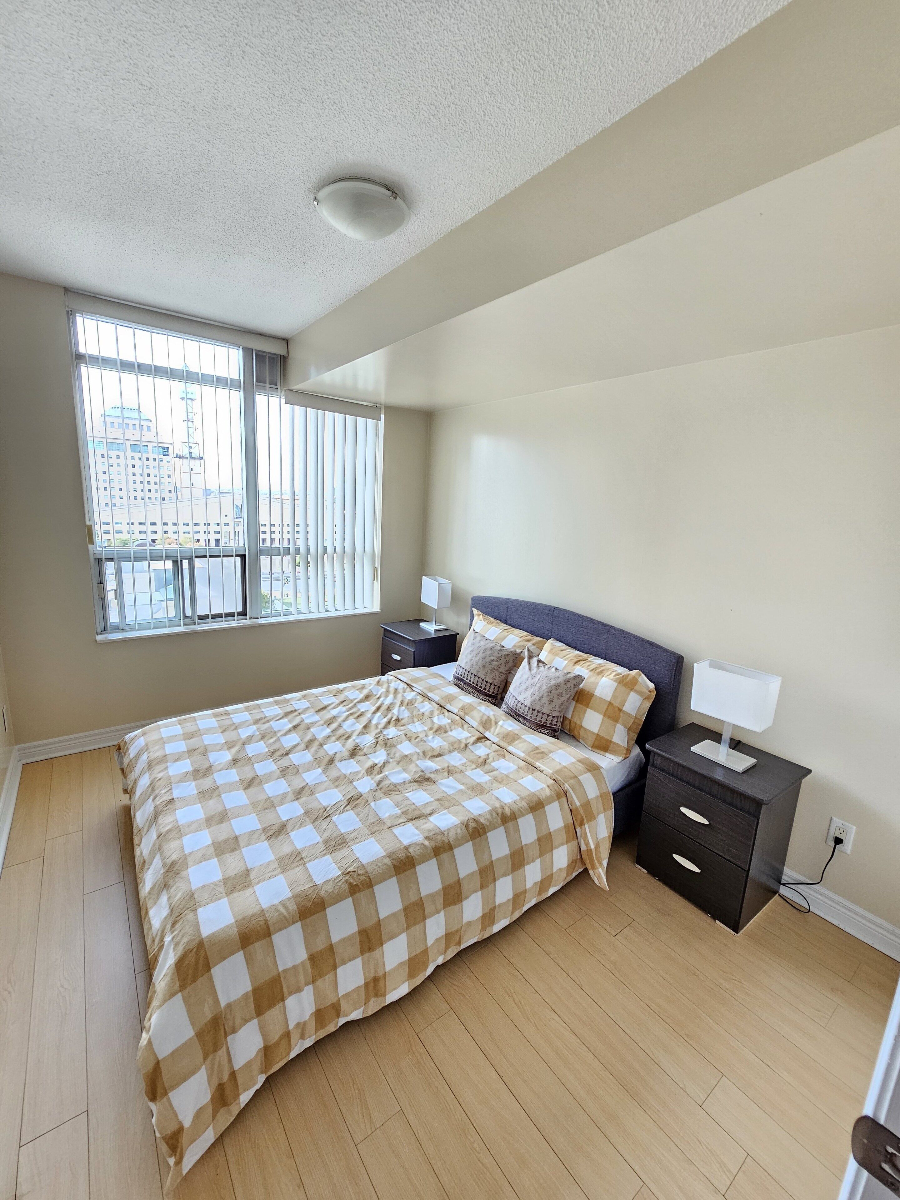 3 bedrooms, desk, iron/ironing board, WiFi