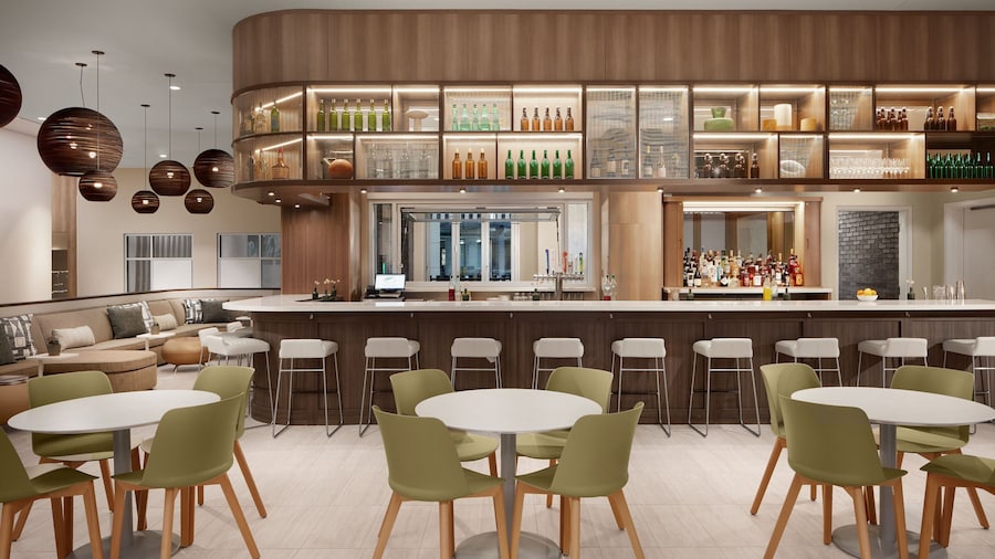 Element Charlotte Uptown