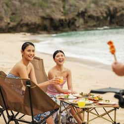 Playa privada, sillas reclinables de playa, snorkel