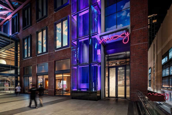 View from property - Moxy Bangkok Ratchaprasong (Bangkok)