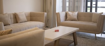 Misk 2BR Apt. in Aljada Downtown, Sharjah