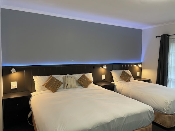 Tomannsrom – business | Safe på rommet, wi-fi (inkludert) og sengetøy