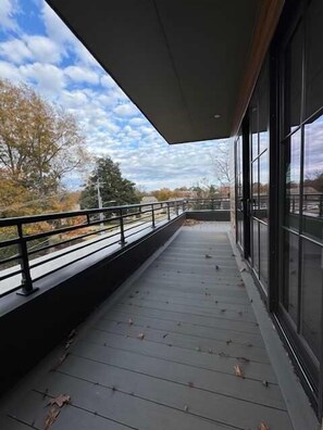 Terrace/patio - Jefferson Manor A | Best Playoff Weekend Rate (Oxford)