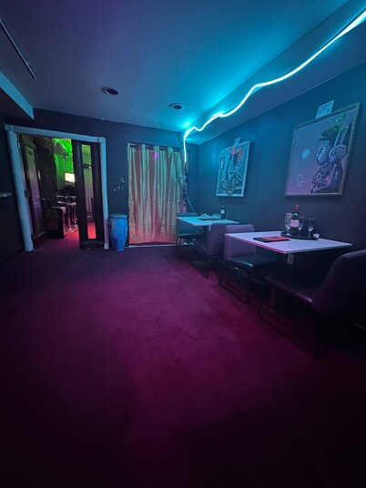 Sol Skyloft w/Earth Lounge 
