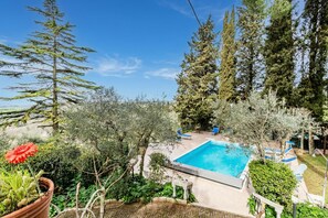 Family House, 5 Bedrooms, Fireplace, Mountainside (Villa Paola Private Pool Gym in) | Pool | Seasonal outdoor pool - Villa Paola Private Pool Gym in Chianti (Montespertoli)
