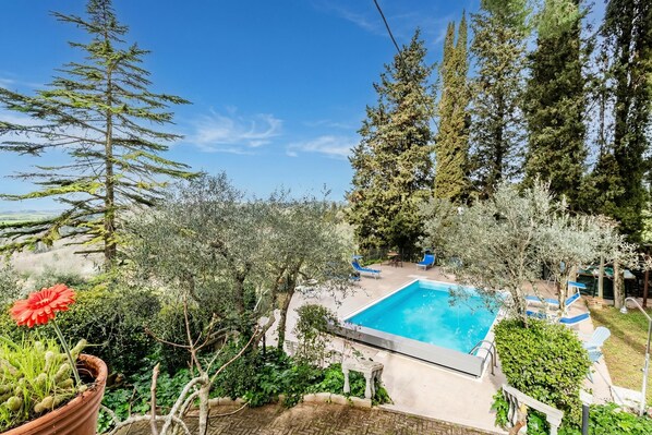 Maison Familiale, 5 chambres, cheminée, côté montagne (Villa Paola Private Pool Gym in) | Piscine