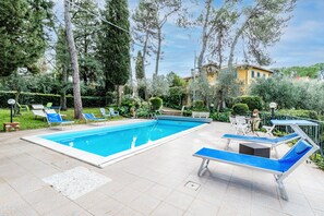 Family House, Multiple Bedrooms, Mountainside (Villa Paola Private Pool Gym in) | Pool | Seasonal outdoor pool - Villa Paola Private Pool Gym in Chianti (Montespertoli)