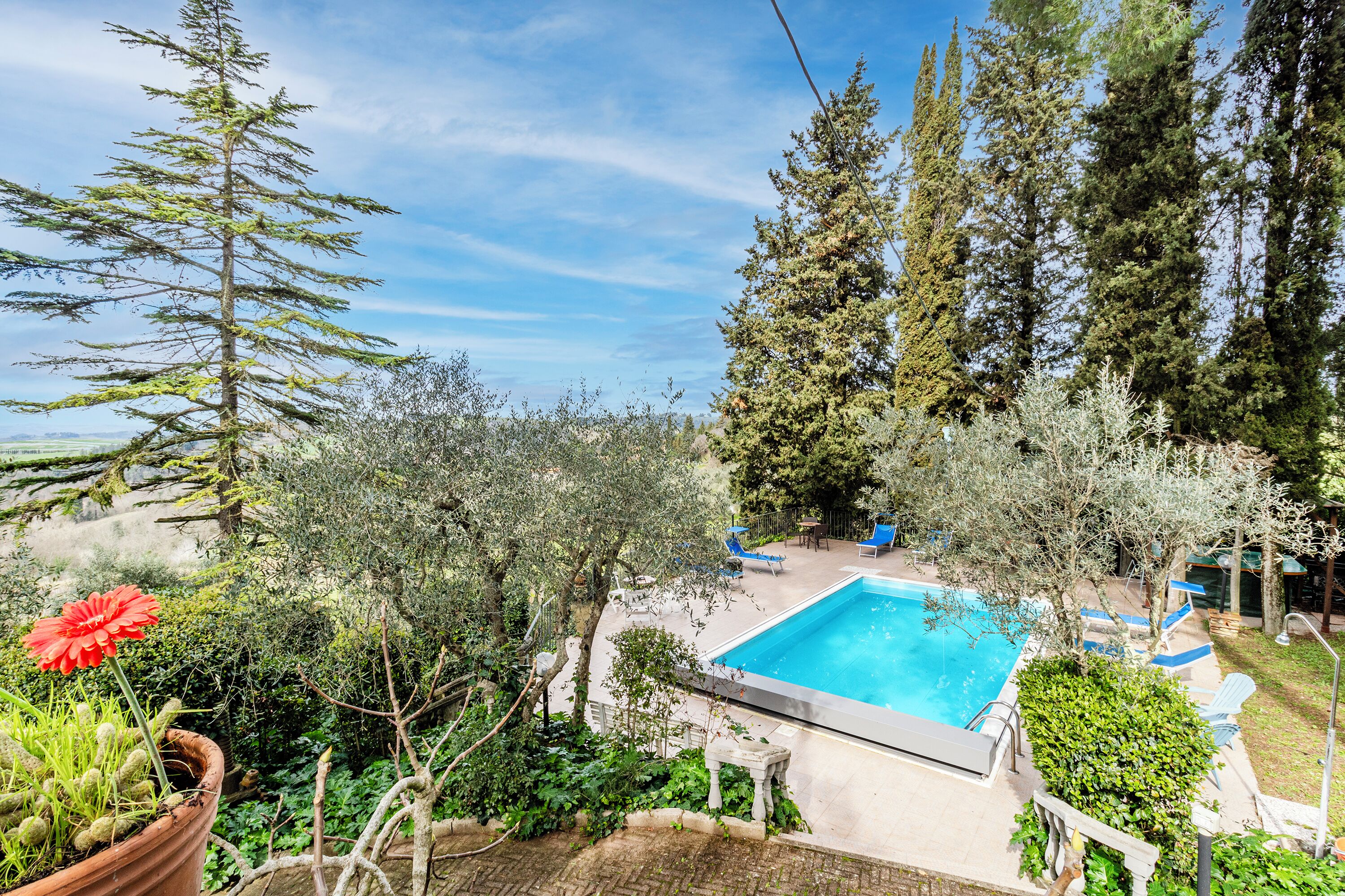 Seasonal outdoor pool