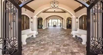 Enjoy lake and golf views from this Lakewood National condo - Sunsational