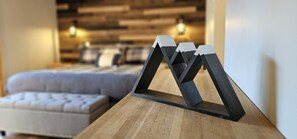 3 室のベッドルーム、アイロン / アイロン台、WiFi (無料)、ベッドシーツ