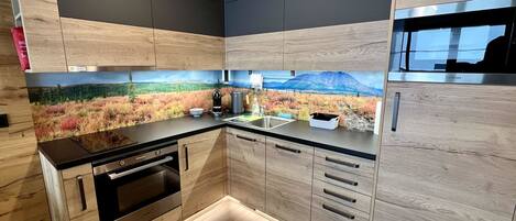 Fridge, microwave, oven, dishwasher