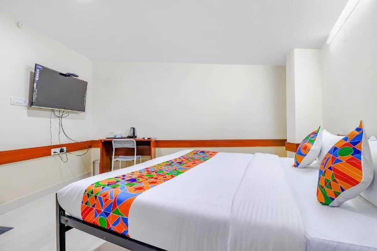Executive Double Room | 1 bedroom, soundproofing, free WiFi