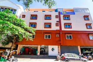 Front of property - Hotel Banyan Tree (Bengaluru)