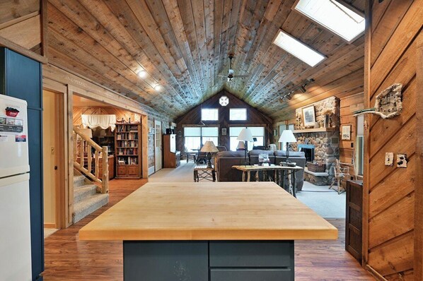 Interior - Cedar Lodge on Dells Lake near Clam Lake, WI (Cable)