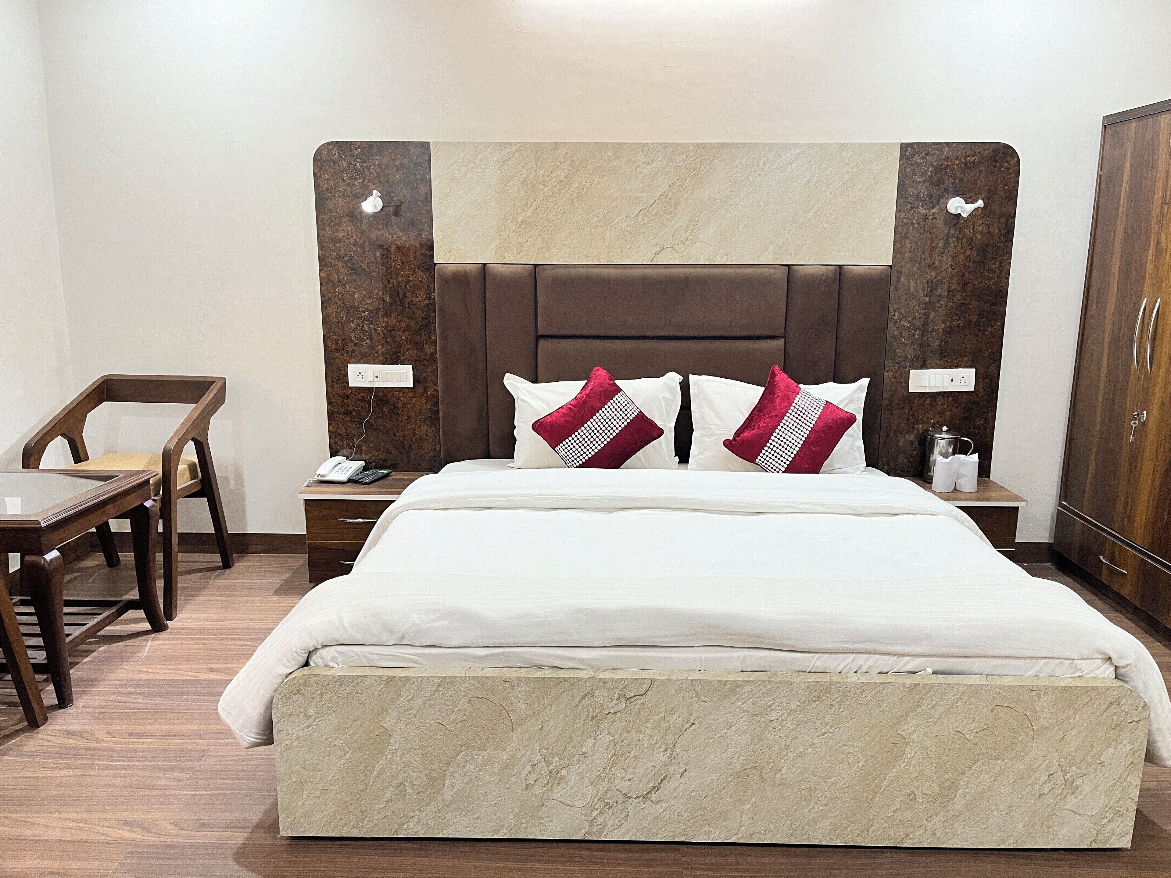 1 camera, Wi-Fi gratuito