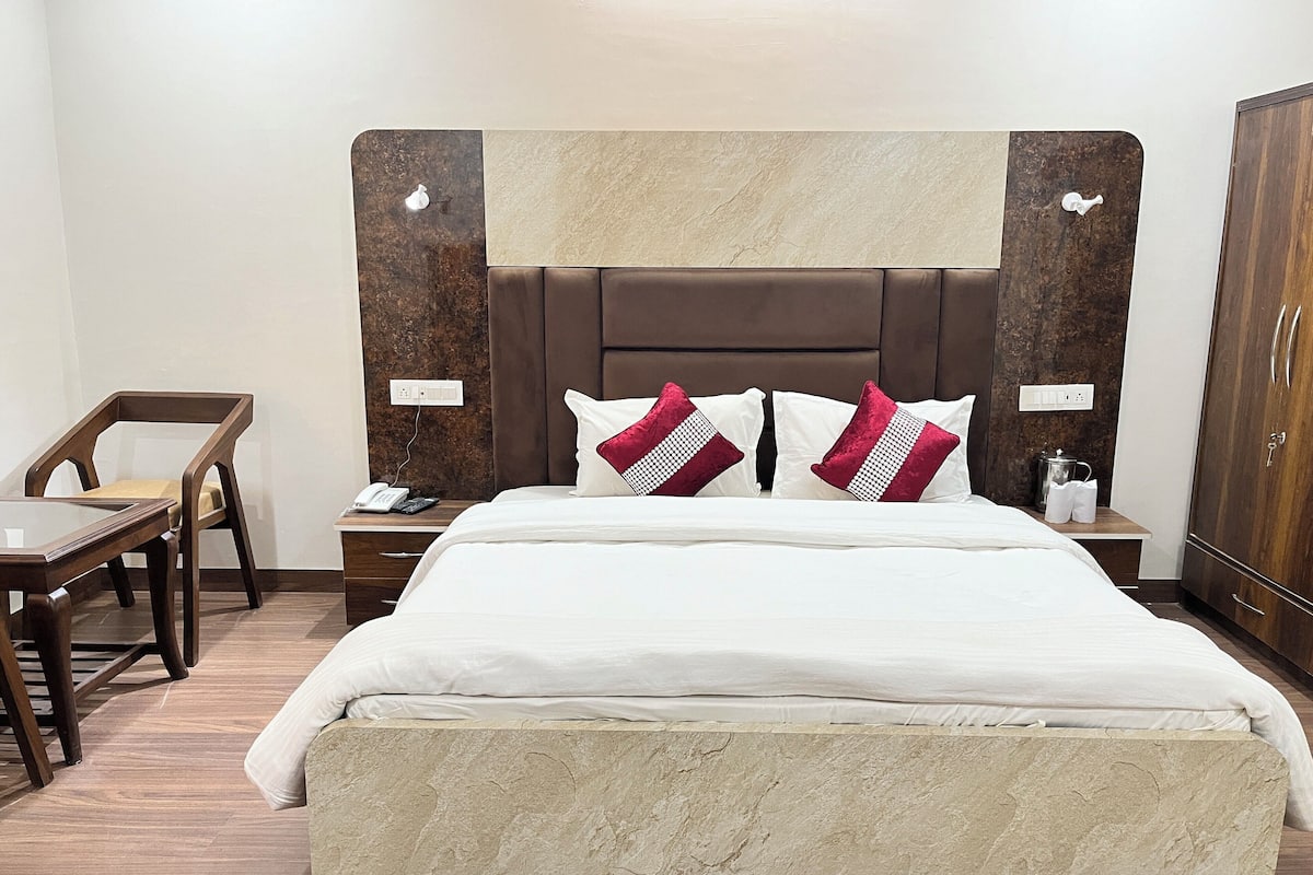 1 camera, Wi-Fi gratuito