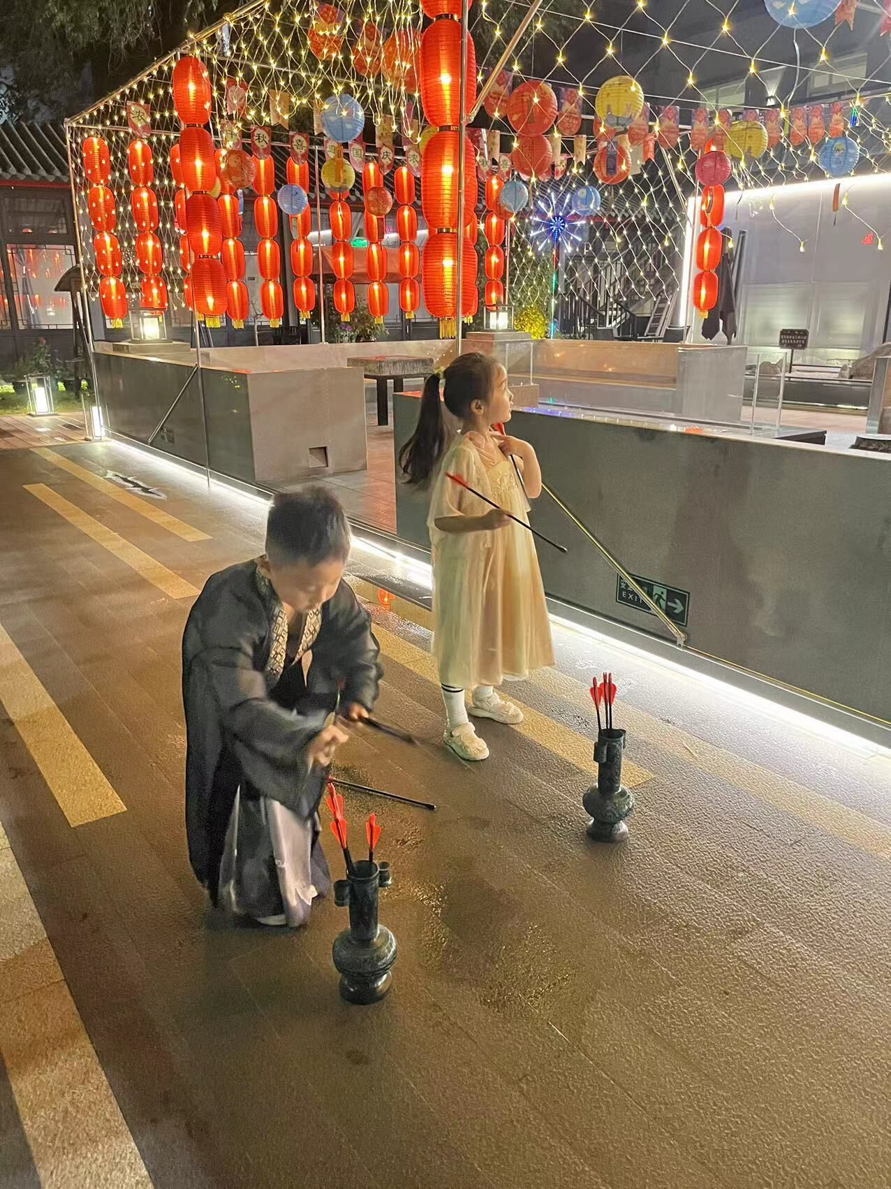 Foto - Yunju Hotel Beijing Yonghe Palace Guijie Siheyuan