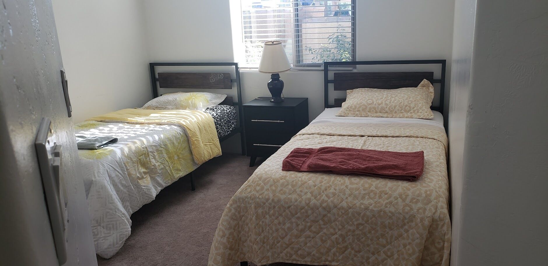 5 bedrooms, iron/ironing board, free WiFi, bed sheets