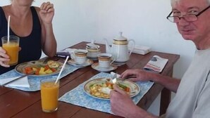 تناول الطعام