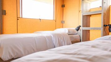 2 dormitorios y Internet